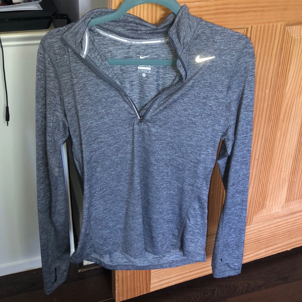 Women’s Nike quarter-zip jacket